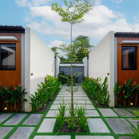 Andewi Cabin